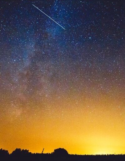 blazing meteor shower to fill skies with shooting stars an hour tomorrow stunning meteor shower photos that will leave you breathlessjpg 6 1